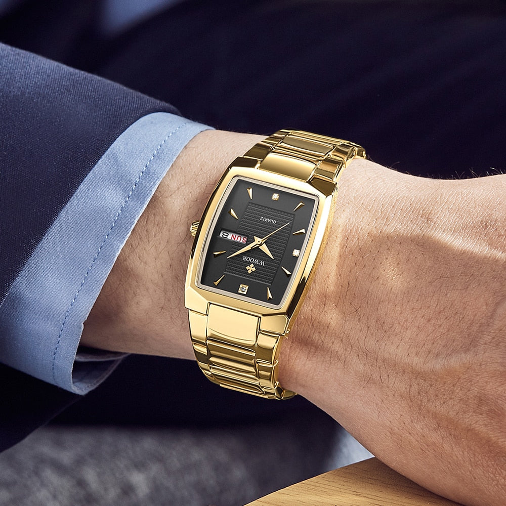 WWOOR ¡Presentamos el "Reloj Dorado de Lujo" para hombres con un nuevo diseño! Fabricado en acero inoxidable, es resistente al agua y cuenta con un calendario y mecanismo de cuarzo. ¡El complemento perfecto para cualquier ocasión! ⌚✨
