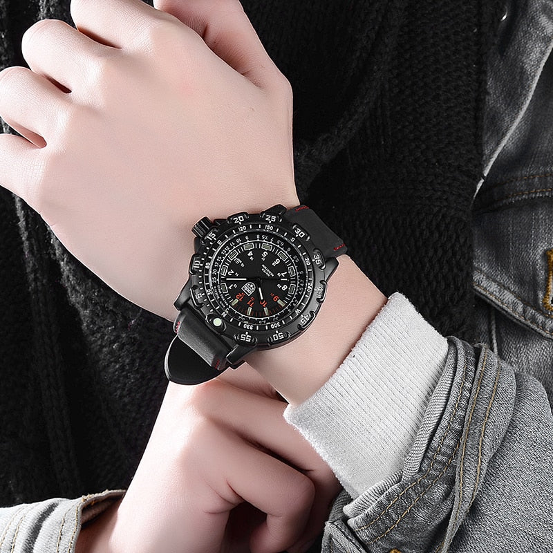 Reloj de pulsera de cuarzo para hombre crongrafo de silicona negra resistente al agua hasta 50M con tubo luminoso para deportes al aire libre