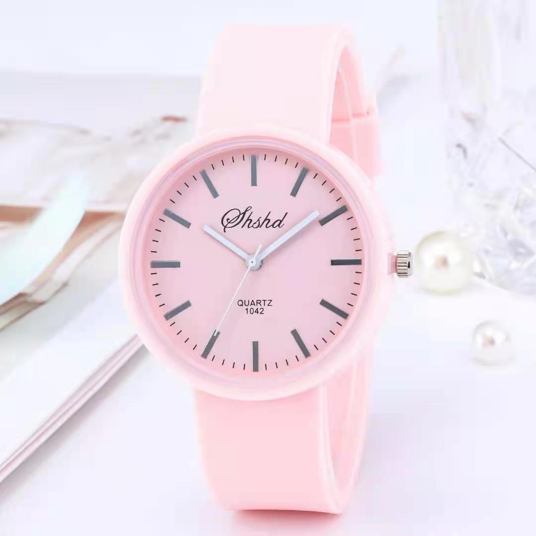 WOKAI ¡NUEVO 2021! Reloj de cuarzo casual con correa de silicona y cristales para mujeres. Disponible en TODOS LOS COLORES 🌈⌚💎 #ModaFemenina #RelojDeCuarzo 👩‍🦰💕