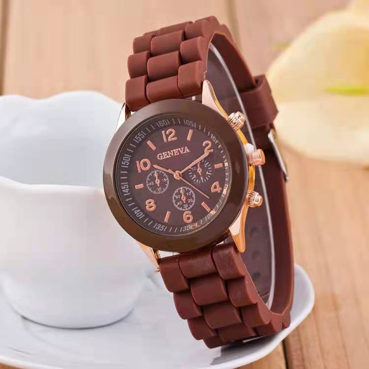 WOKAI ¡NUEVO 2021! Reloj de cuarzo casual con correa de silicona y cristales para mujeres. Disponible en TODOS LOS COLORES 🌈⌚💎 #ModaFemenina #RelojDeCuarzo 👩‍🦰💕