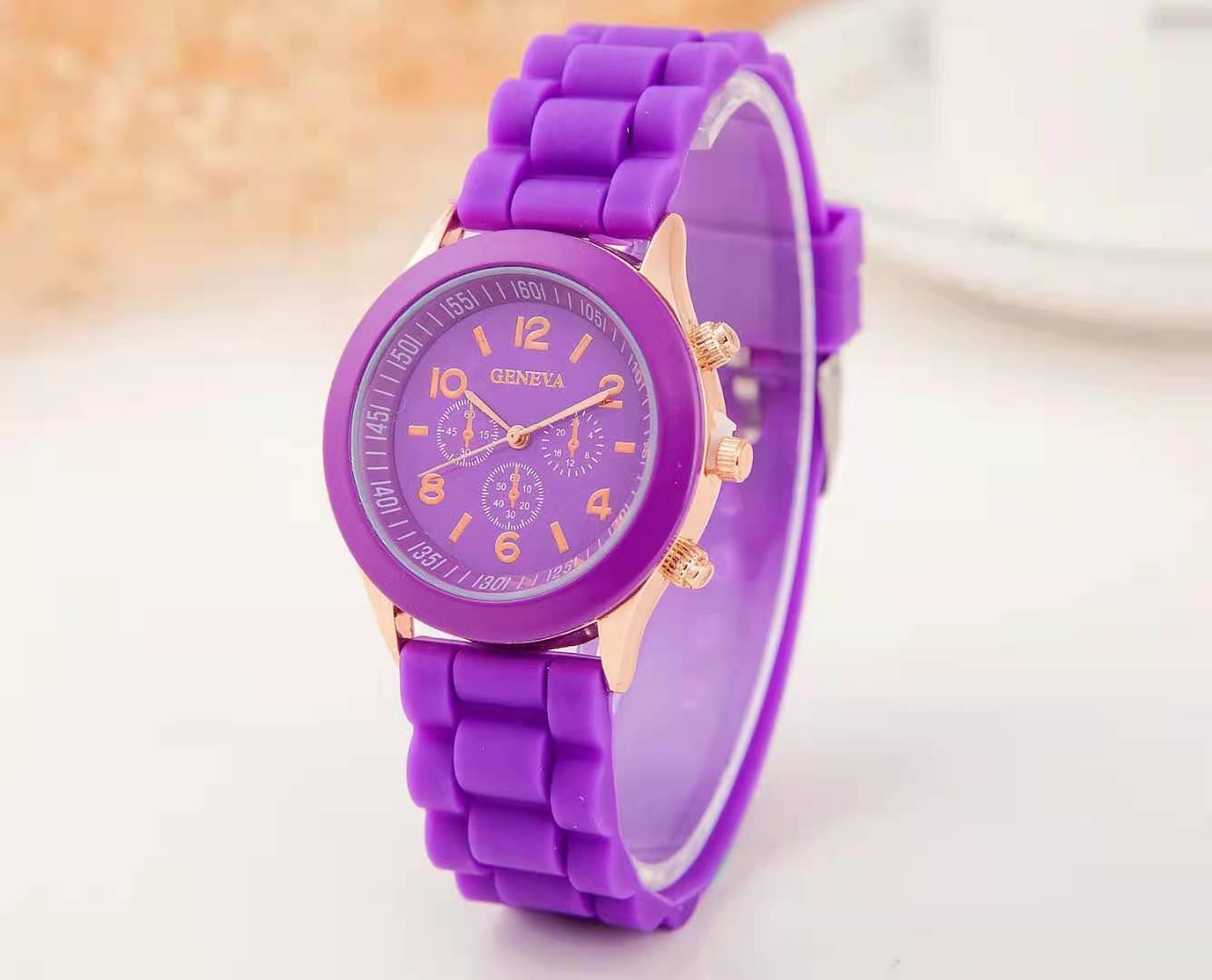 WOKAI ¡NUEVO 2021! Reloj de cuarzo casual con correa de silicona y cristales para mujeres. Disponible en TODOS LOS COLORES 🌈⌚💎 #ModaFemenina #RelojDeCuarzo 👩‍🦰💕