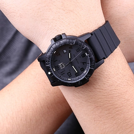 Luminox-reloj analógico de cuarzo para hombre, accesorio Masculino de pulsera resistente al agua con fecha, complemento deportivo de marca de lujo con diseño militar, fabricado en Suiza