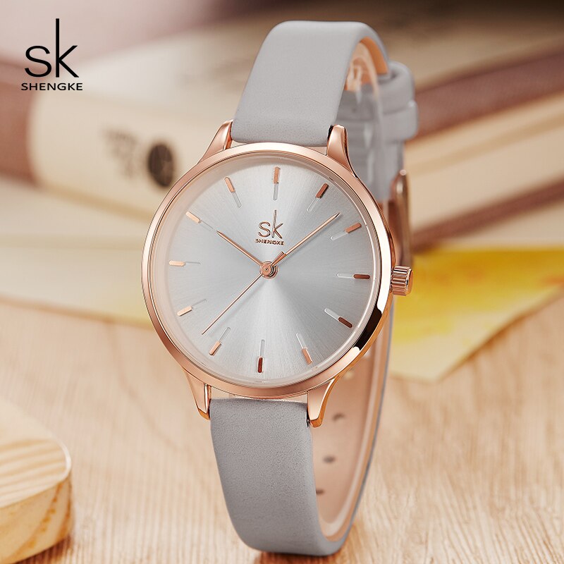 Shengke Reloj Casual para Mujeres con Correa de Cuero Ajustable ⌚👜 Reloj de Cuarzo Mujer Moda Negro Montre Femme 🖤👩