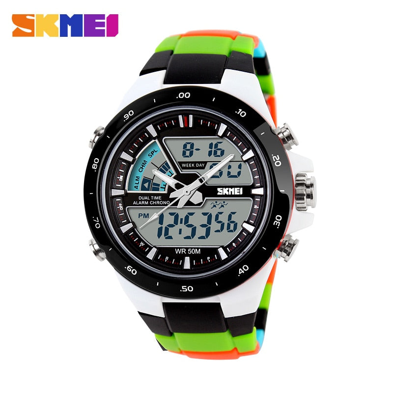 SKMEI Reloj deportivo SKMEI para hombres, resistente al agua hasta 5ATM, con pantalla digital y funciones multifuncionales. Ideal para actividades deportivas y de moda masculina.