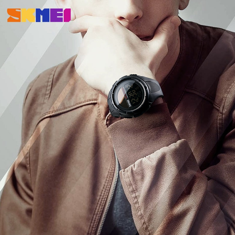SKMEI Reloj SKMEI para hombres con luz luminosa, deportivo y digital. Funciona con energía solar, respetuoso con el medio ambiente, con alarma. Ideal para hombres, un reloj masculino y versátil. ⌚🌞🚀🔔🏃‍♂️