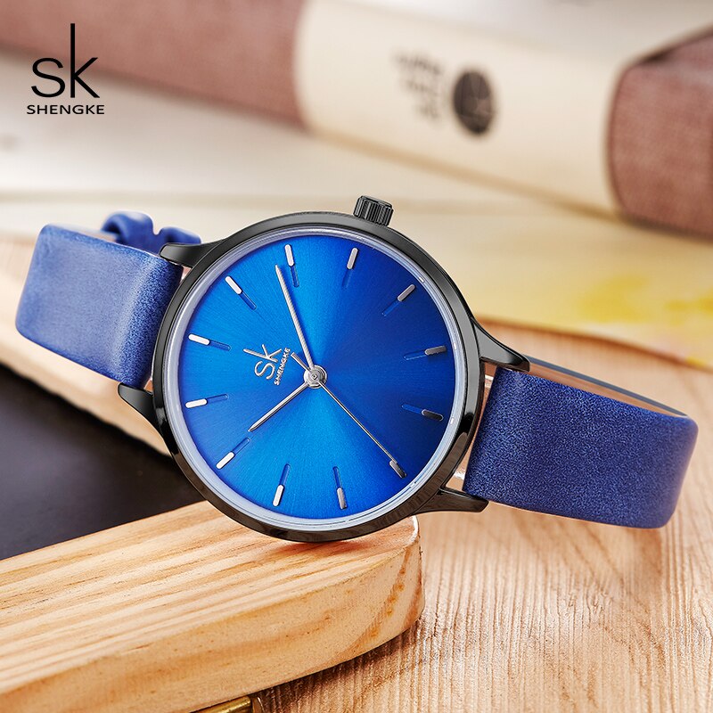 Shengke Reloj Casual para Mujeres con Correa de Cuero Ajustable ⌚👜 Reloj de Cuarzo Mujer Moda Negro Montre Femme 🖤👩