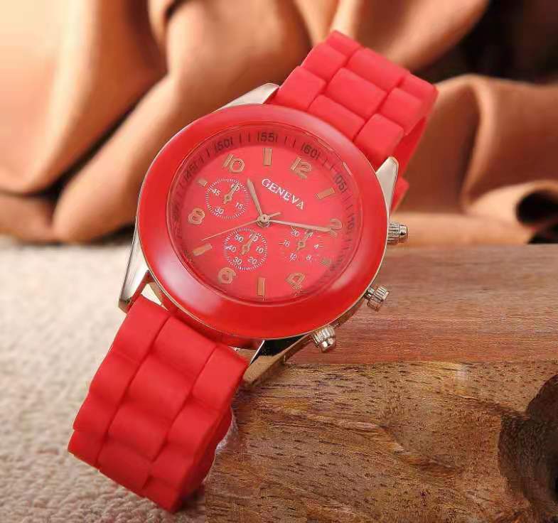 WOKAI ¡NUEVO 2021! Reloj de cuarzo casual con correa de silicona y cristales para mujeres. Disponible en TODOS LOS COLORES 🌈⌚💎 #ModaFemenina #RelojDeCuarzo 👩‍🦰💕