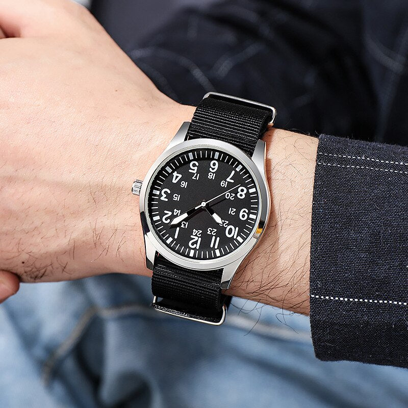 CORGEUT Reloj de Cuarzo 42mm