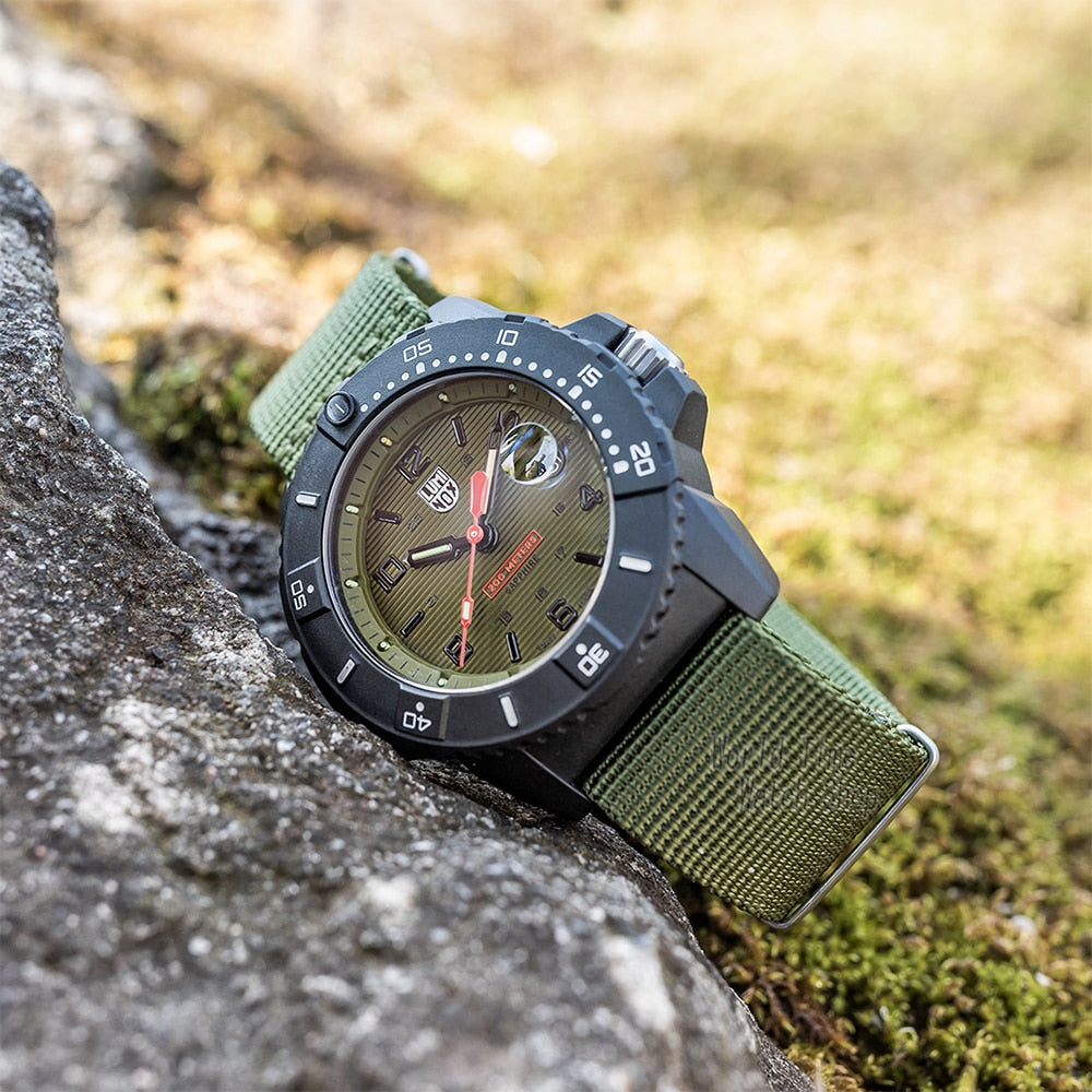 Luminox-reloj analógico de cuarzo para hombre, accesorio Masculino de pulsera resistente al agua con fecha, complemento deportivo de marca de lujo con diseño militar, fabricado en Suiza