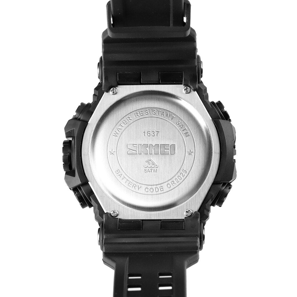 SKMEI Reloj digital multifuncional SKMEI para hombres con doble movimiento, que muestra 3 zonas horarias. Resistente al agua y perfecto para actividades deportivas. ¡Mantente siempre a tiempo con este reloj electrónico! ⌚️🏃‍♂️💦
