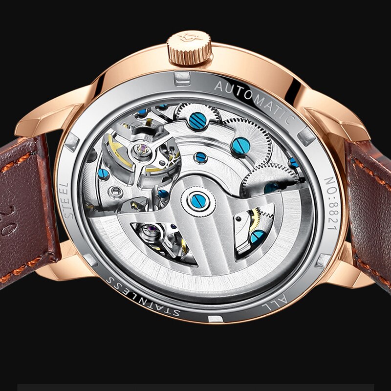 AILANG de calidad AAA con Doble Tourbillon! 💎 Este impresionante reloj suizo de alta gama te ofrece una experiencia única en precisión y estilo. Este reloj es la combinación perfecta de artesanía y lujo. ¡Lleva tu estilo al siguiente nivel con AILANG! 💼🎩