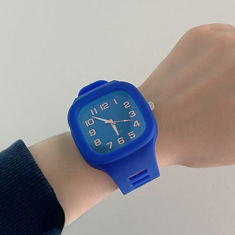 Square Quartz Watches for Men and Women Ins Style Simple Waterproof Sports Watch Leisure Fashion Student Couple Watch Wholesale