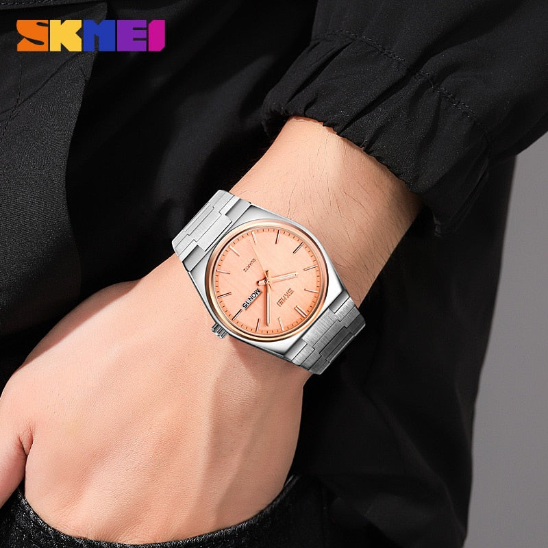 SKMEI Reloj deportivo para hombres SKMEI, estilo casual con movimiento de cuarzo, diseño de acero completo, muestra la hora, semana y fecha. Resistente al agua y adecuado para negocios y actividades deportivas. 👨‍💼⌚️💦